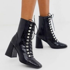 Leather Croc Black Boots